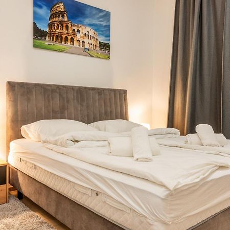Staywithus , Ground Floor ซาเกร็บ ภายนอก รูปภาพ