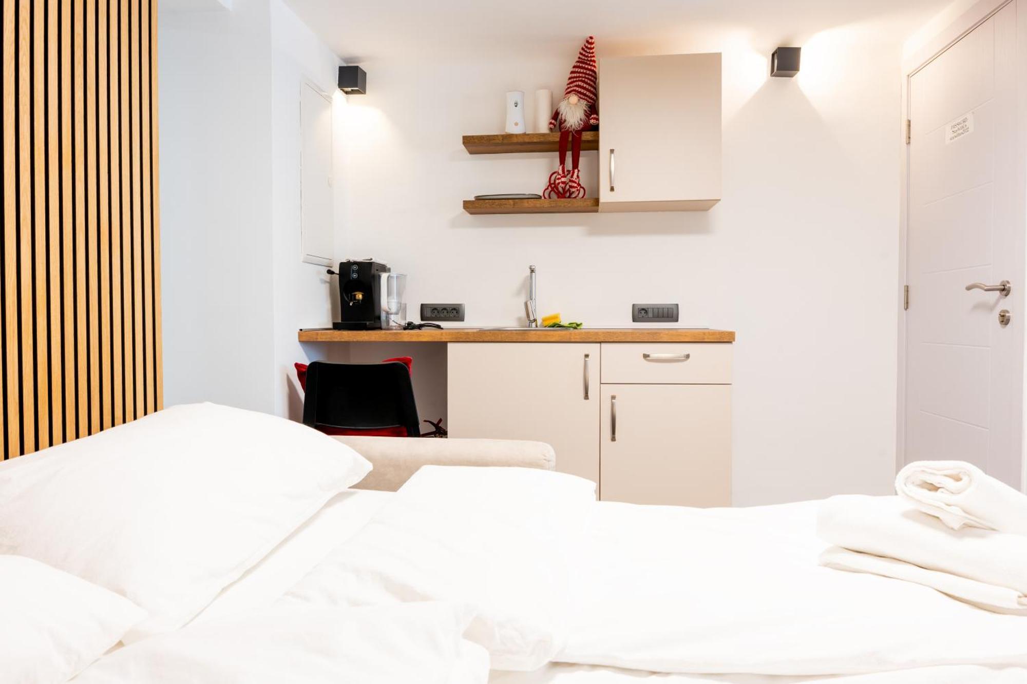 Staywithus , Ground Floor ซาเกร็บ ภายนอก รูปภาพ