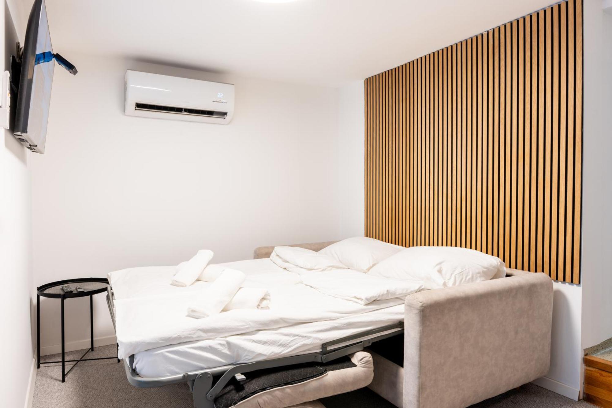 Staywithus , Ground Floor ซาเกร็บ ภายนอก รูปภาพ